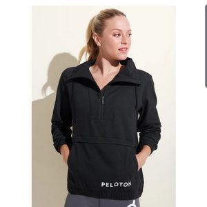 LuluLemon Peloton Pack Light Pullover - 6